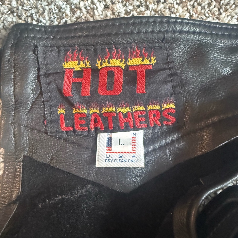 Hot Leathers Black Chaps.